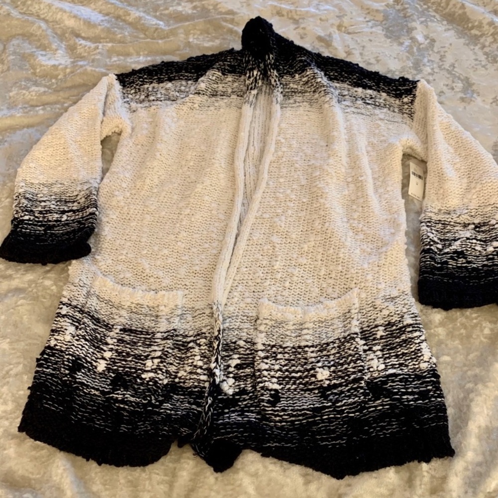 NWT Anthropologie Ivory/Black
Cardigan Sweater